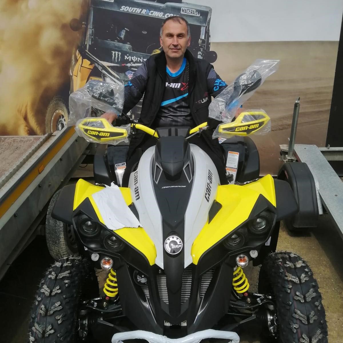 "Kazasız yarış" dilemişti, yarış rotası olan k&ouml;y&uuml;nde sonsuzluğa uğurlandı
