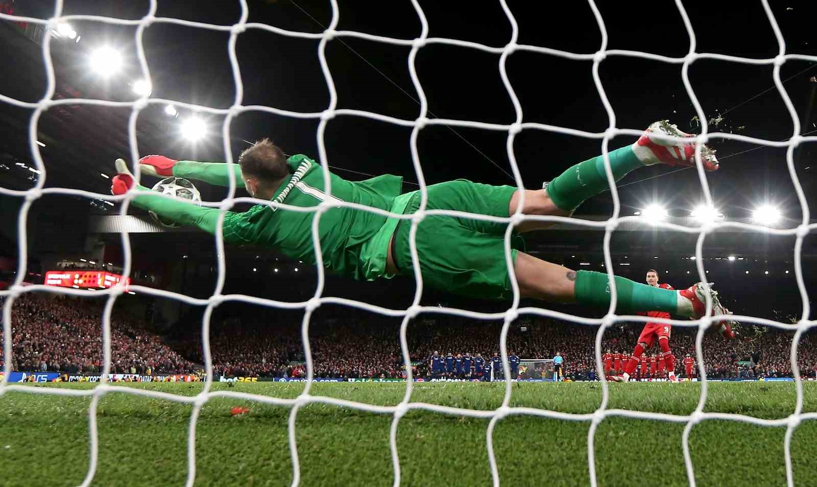 Gianluigi Donnarumma, Manchester City’de
