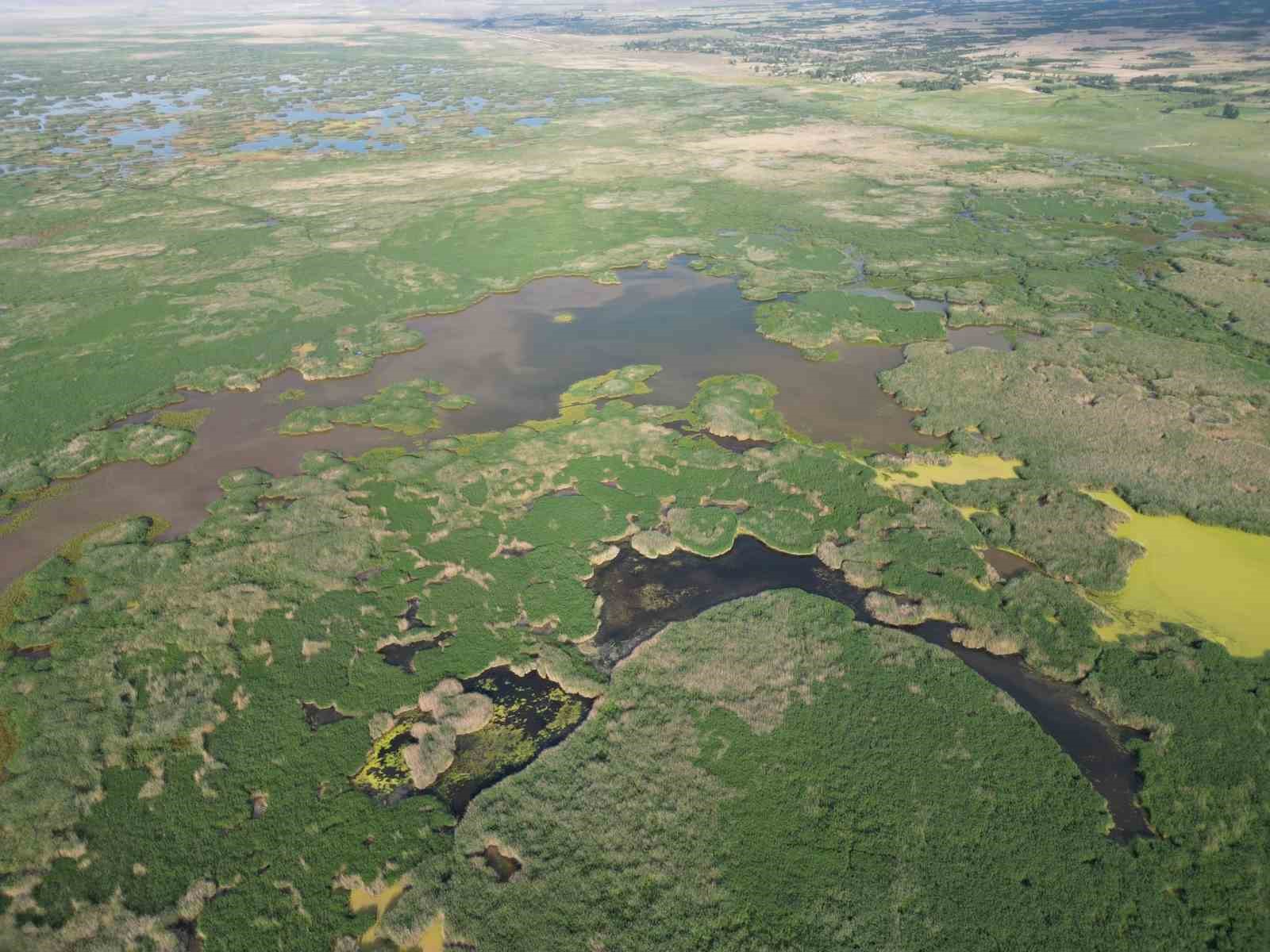 Eber Gölü’ne giriş çıkışlar yasaklandı