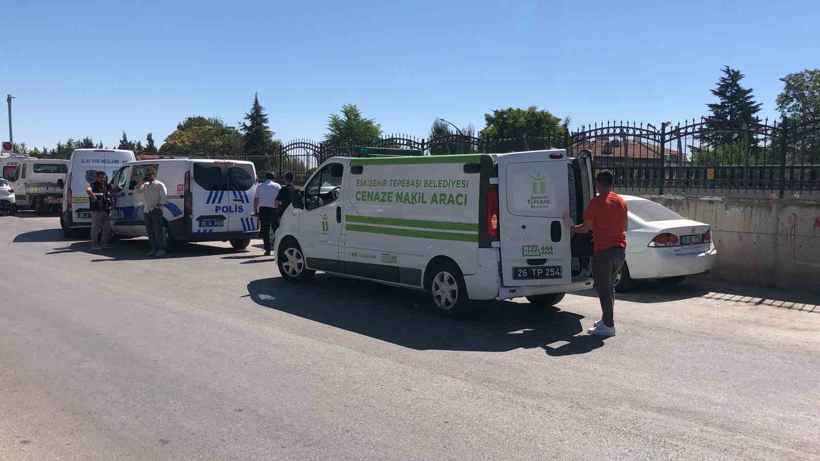 Egzoz dumanından zehirlenen şahsın ş&uuml;pheli &ouml;l&uuml;m&uuml;yle ilgili inceleme başlatıldı
