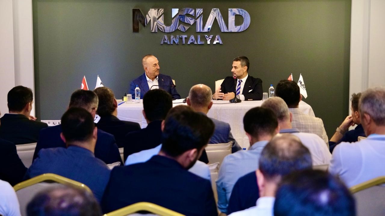 MÜSİAD’ın mesleki eğitim projelerine Çavuşoğlu’ndan övgü