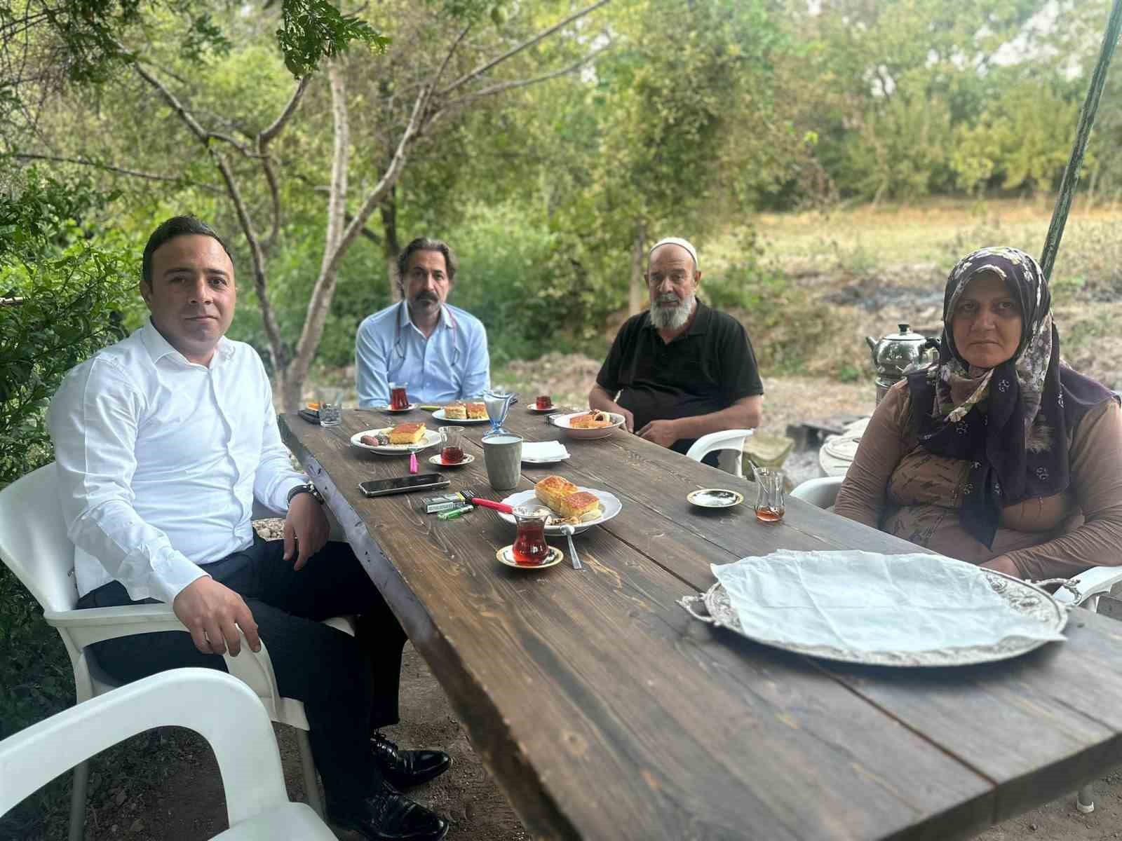 Elazığ’da ‘Bayrak Evler’ projesi devam ediyor