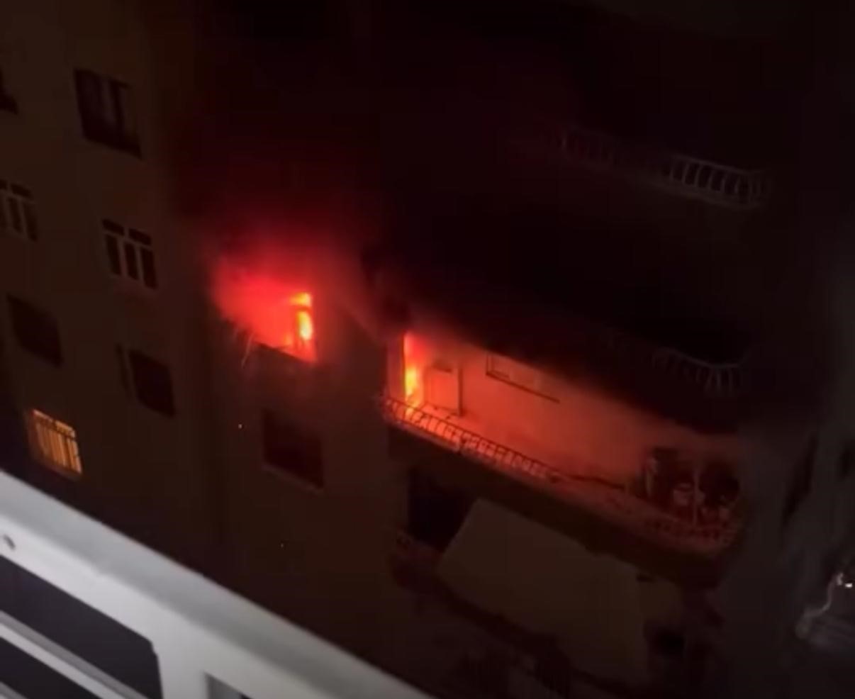 Diyarbakır’da gece saatlerinde 2 ev yangını