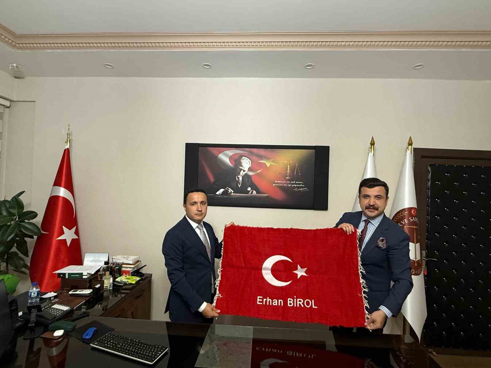 Ağır Ceza Mahkemesi Başkanı &Ccedil;atlı, Başsavcı Birol ile bir araya geldi
