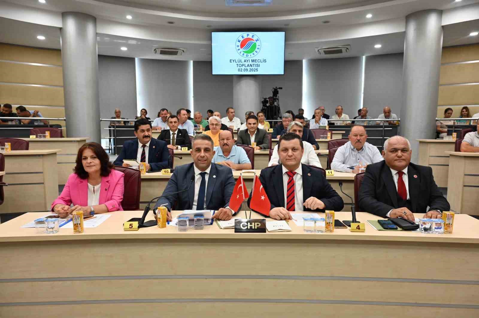 Gazetecilerin isimleri Kepez&rsquo;deki parklarda yaşayacak
