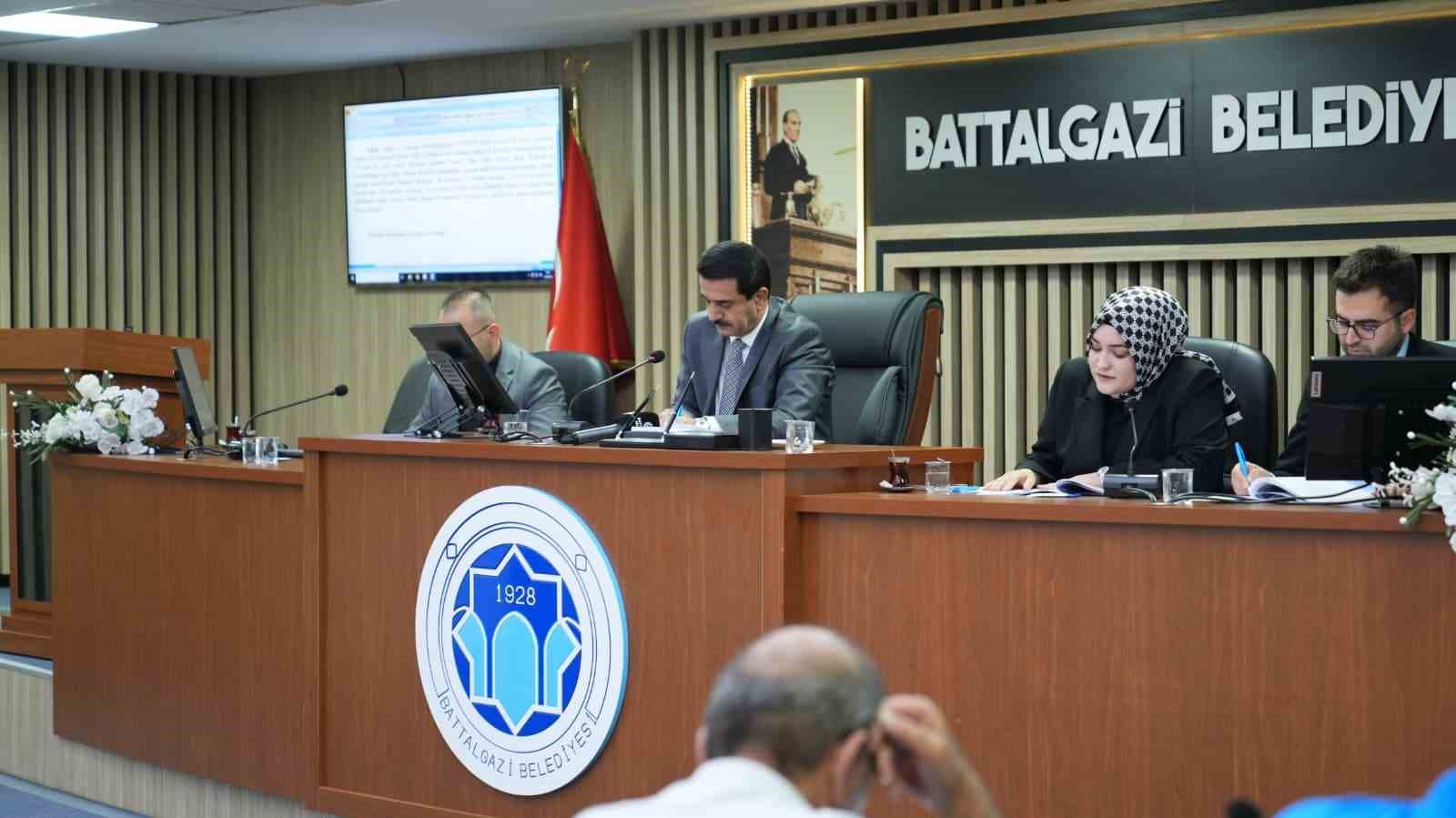 CHP’li meclis üyesinden Başkan Taşkın’a "Kapalı Çarşı" teşekkürü