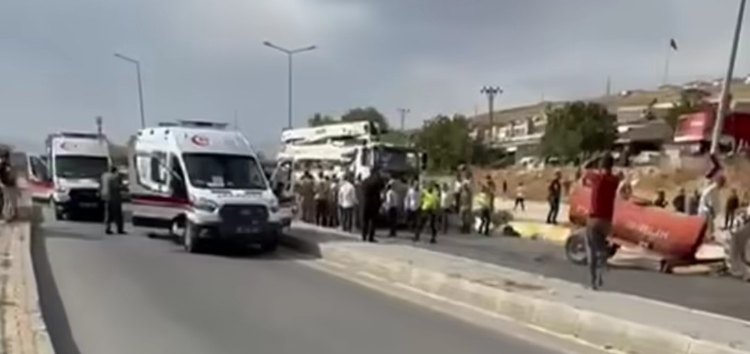 Erciş&rsquo;te trafik kazası: 2 yaralı
