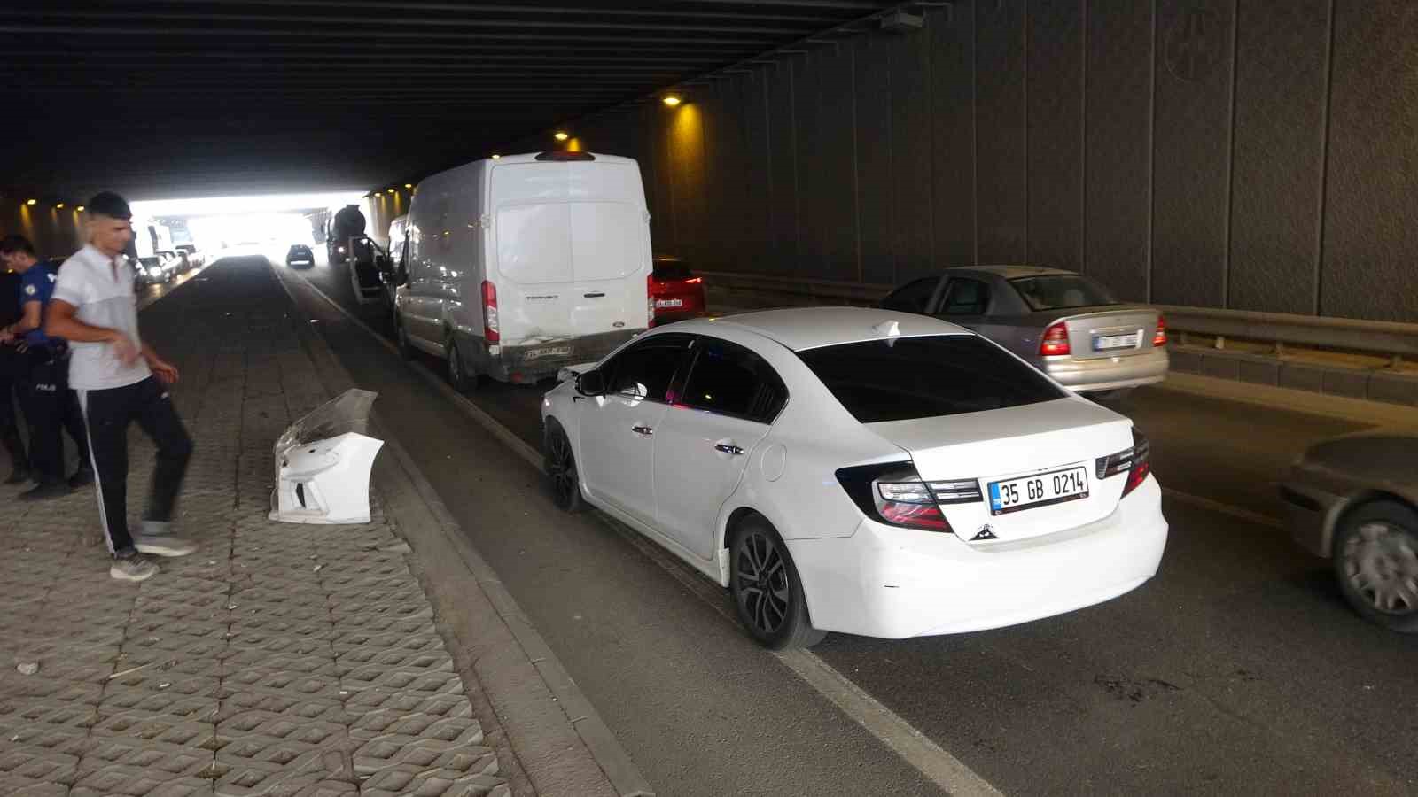 Malatya&rsquo;da alt ge&ccedil;itte zincirleme kaza: 2 yaralı
