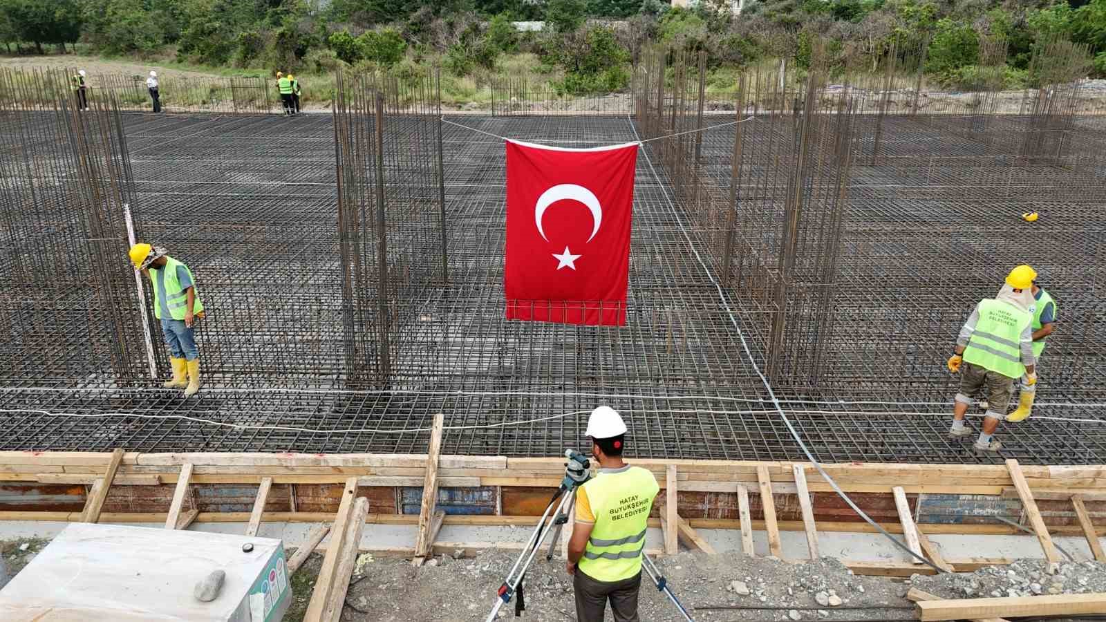 HBB, Ocaklı Mahallesi&rsquo;ne &ccedil;ok ama&ccedil;lı salon inşa ediyor
