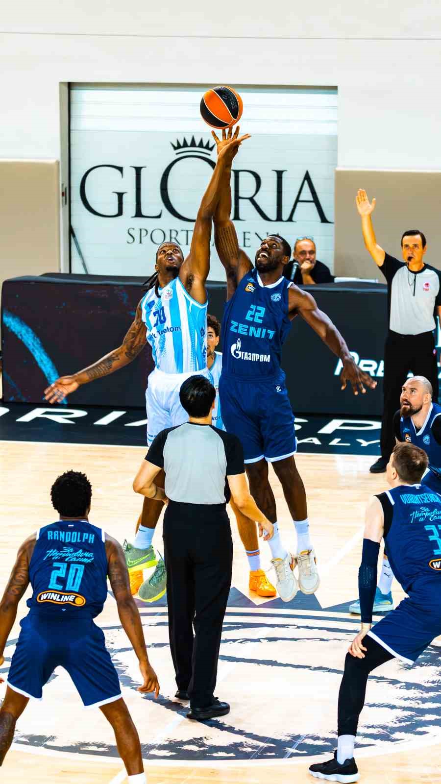 Türk Telekom, Gloria Pre-Season Games Turnuvası’nda Zenit’i 82-79 mağlup etti