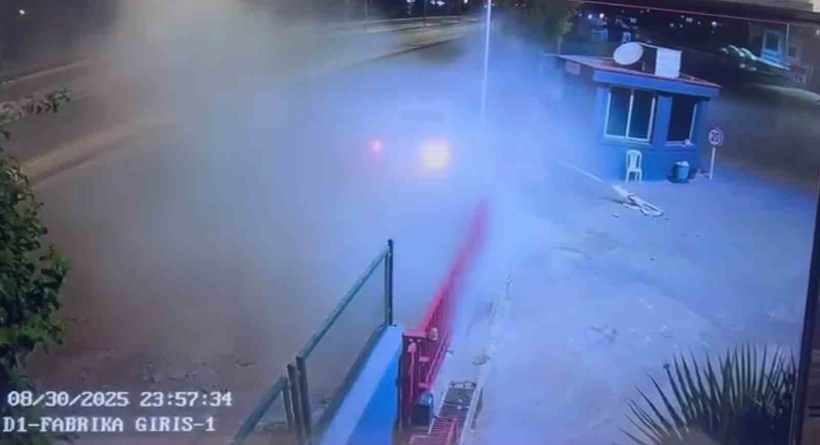 Şırnak’ta 1 kişinin yaralandığı kaza güvenlik kamerasına yansıdı