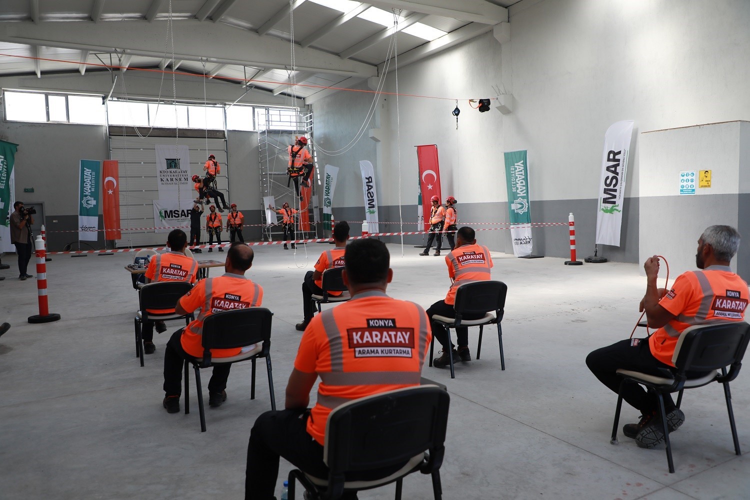 Karatay, &rsquo;AFAD akreditasyonu&rsquo; i&ccedil;in sahaya hazırlanıyor
