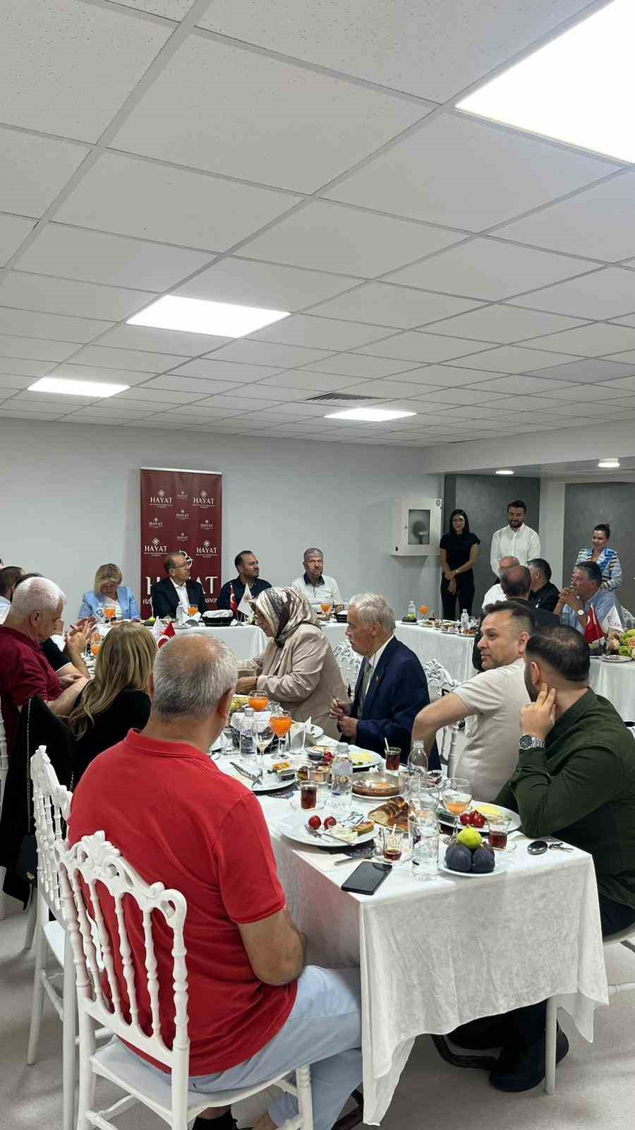 Muhtarlar Hayat Sağlık Grubu&rsquo;nda buluştu
