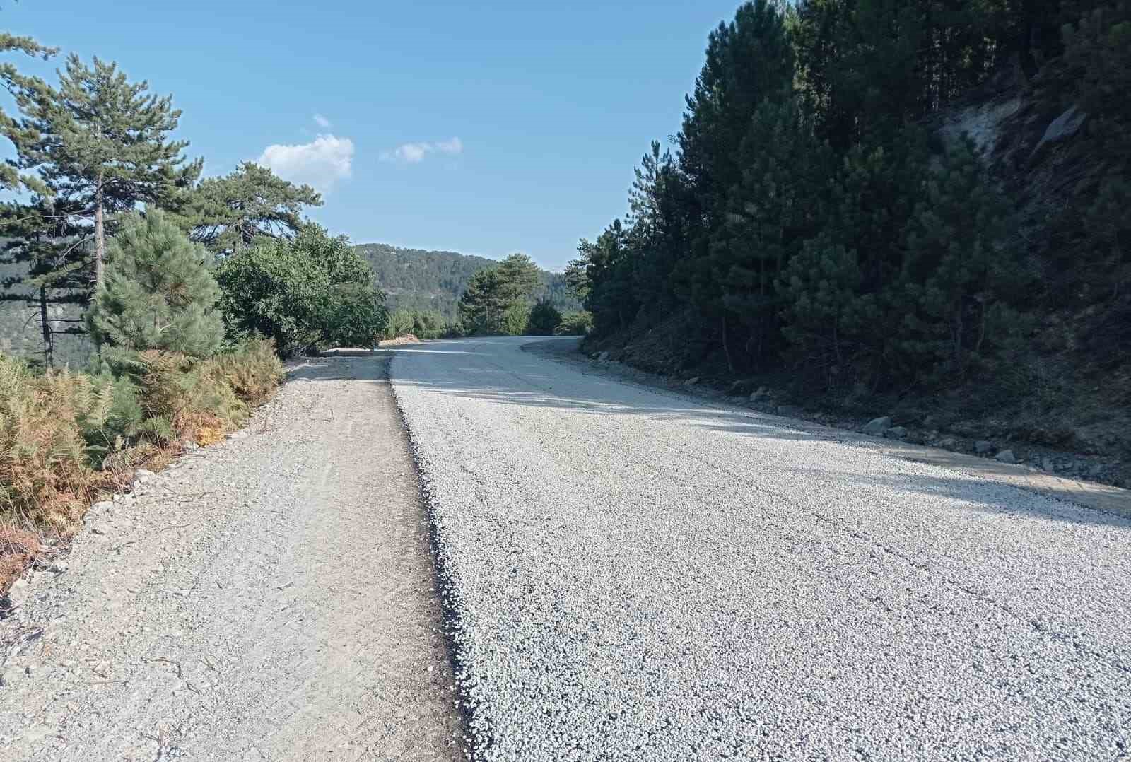 Çameli Belediyesi üst yapı yenileme çalışmalarını hız kesmeden sürdürüyor
