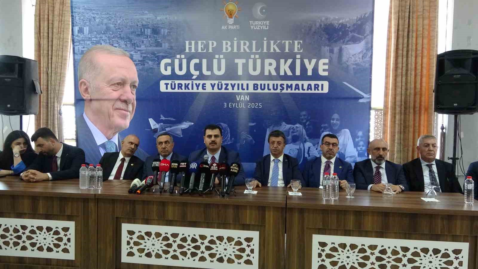 AK Parti Genel Sekreteri İnan: "Girilemez denilen dağlarda artık milli yatırımlarımız y&uuml;kseliyor"
