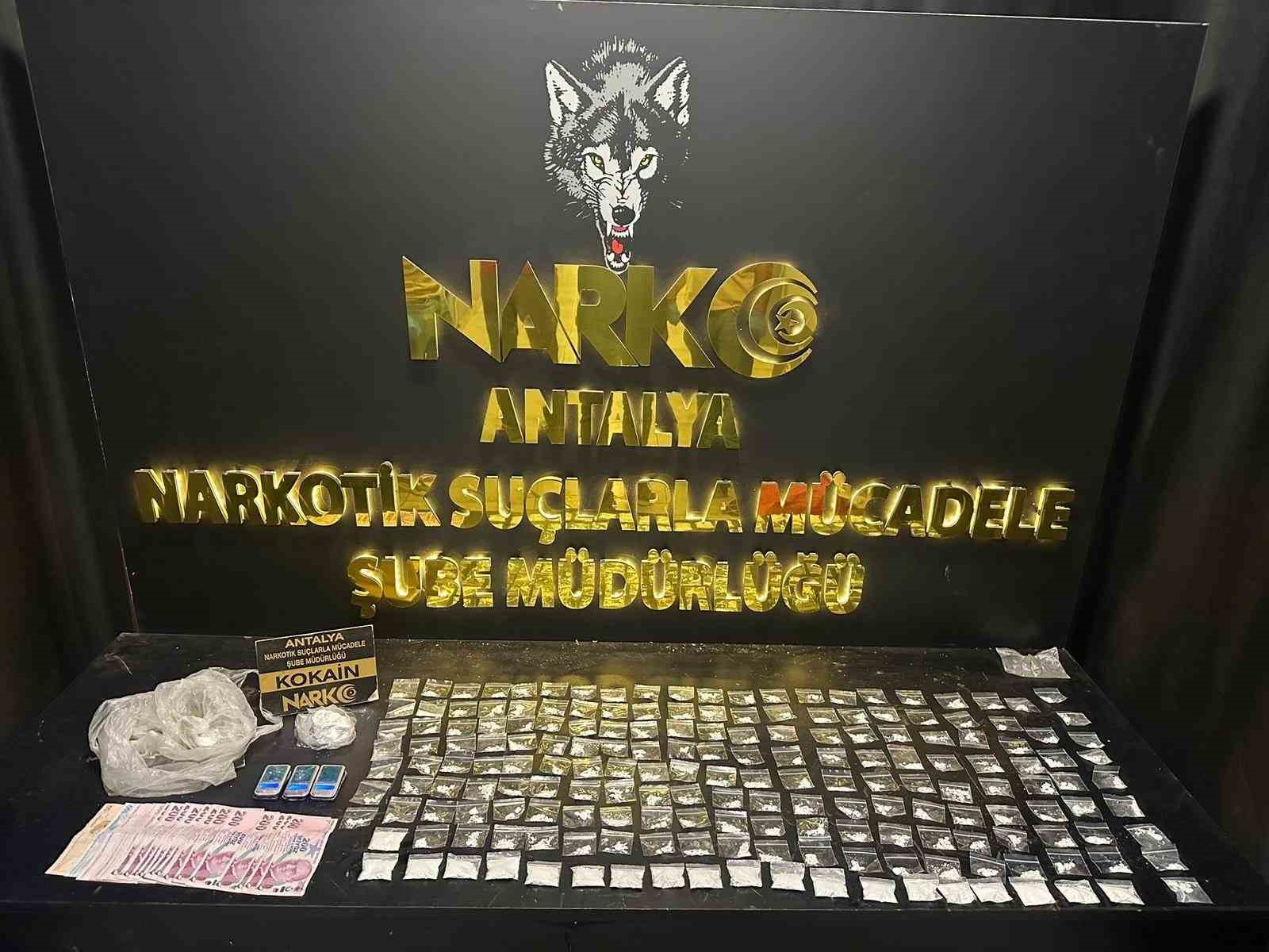Antalya’da uyuşturucu ticareti operasyonlarında 38 şüpheli yakalandı, 23’ü tutuklandı