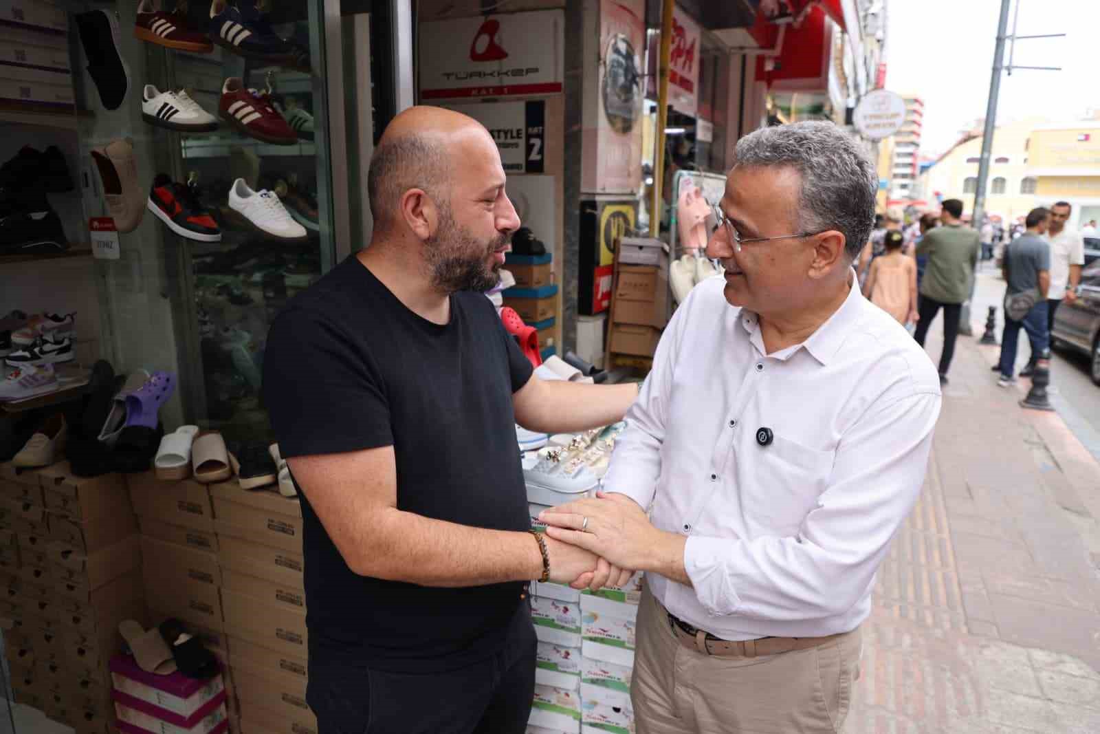 Başkan Kurnaz: "Gazi Caddesi daha prestijli bir görünüme kavuşacak"