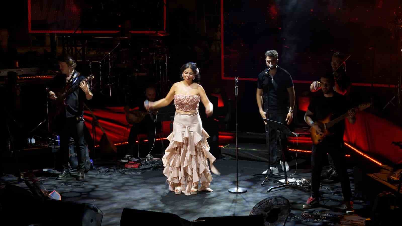 Aydın B&uuml;y&uuml;kşehir Belediyesi&rsquo;nin Kurtuluş G&uuml;nleri etkinlikleri başladı
