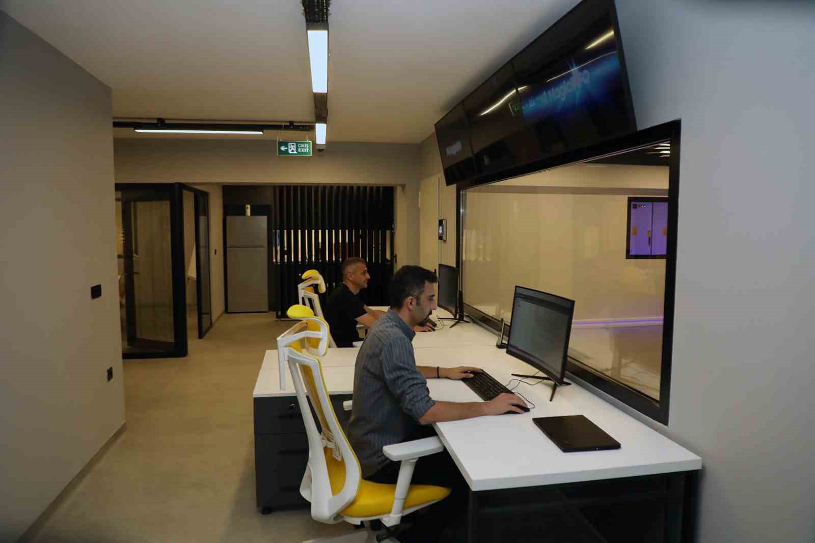 MUSKİ&rsquo;nin yeni veri merkezi hizmete girdi
