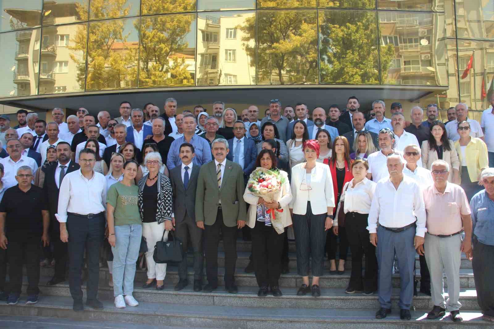 MHP Aydın teşkilatını ağırlayan Başkan Çerçioğlu: "Hepimizin soyadı Aydın"