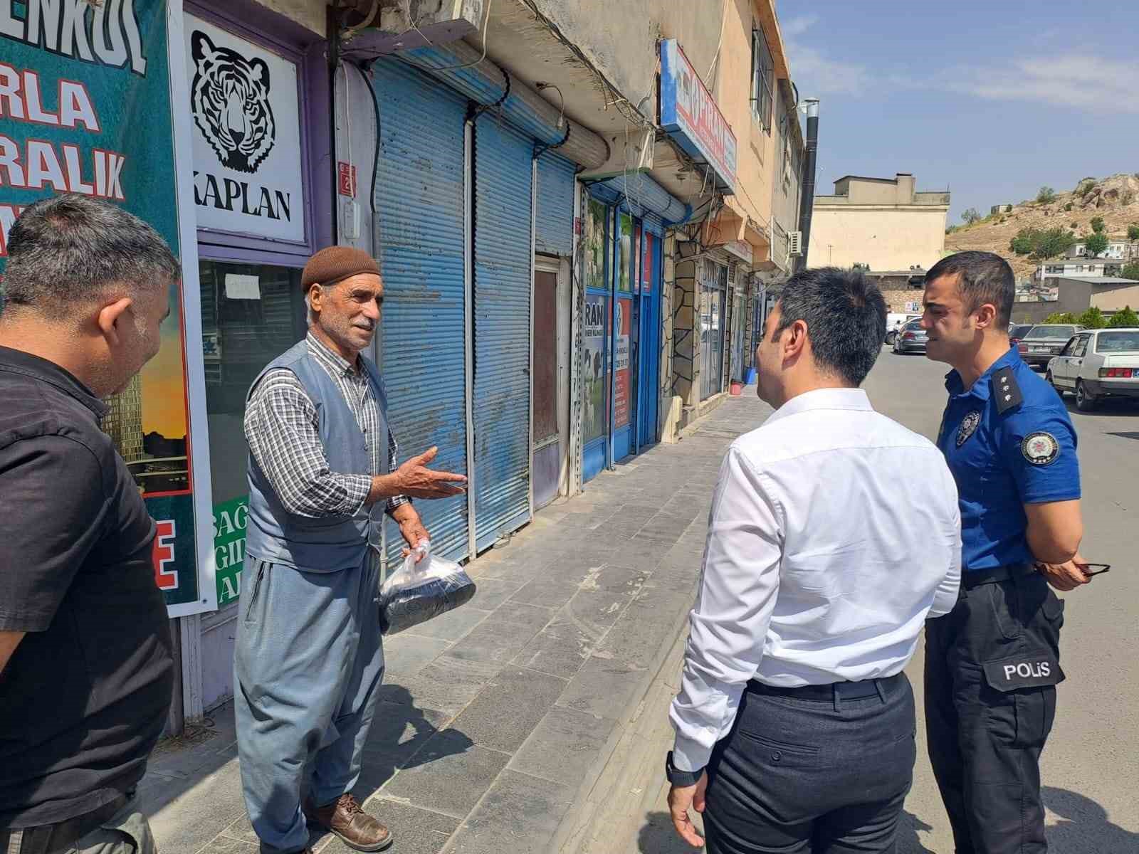 Kaymakam Atış, vatandaşlarla bir araya geldi
