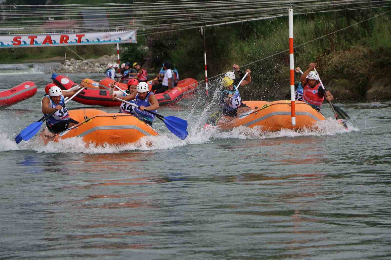 Rize’de Rafting Avrupa Kupası heyecanı yaşanıyor

