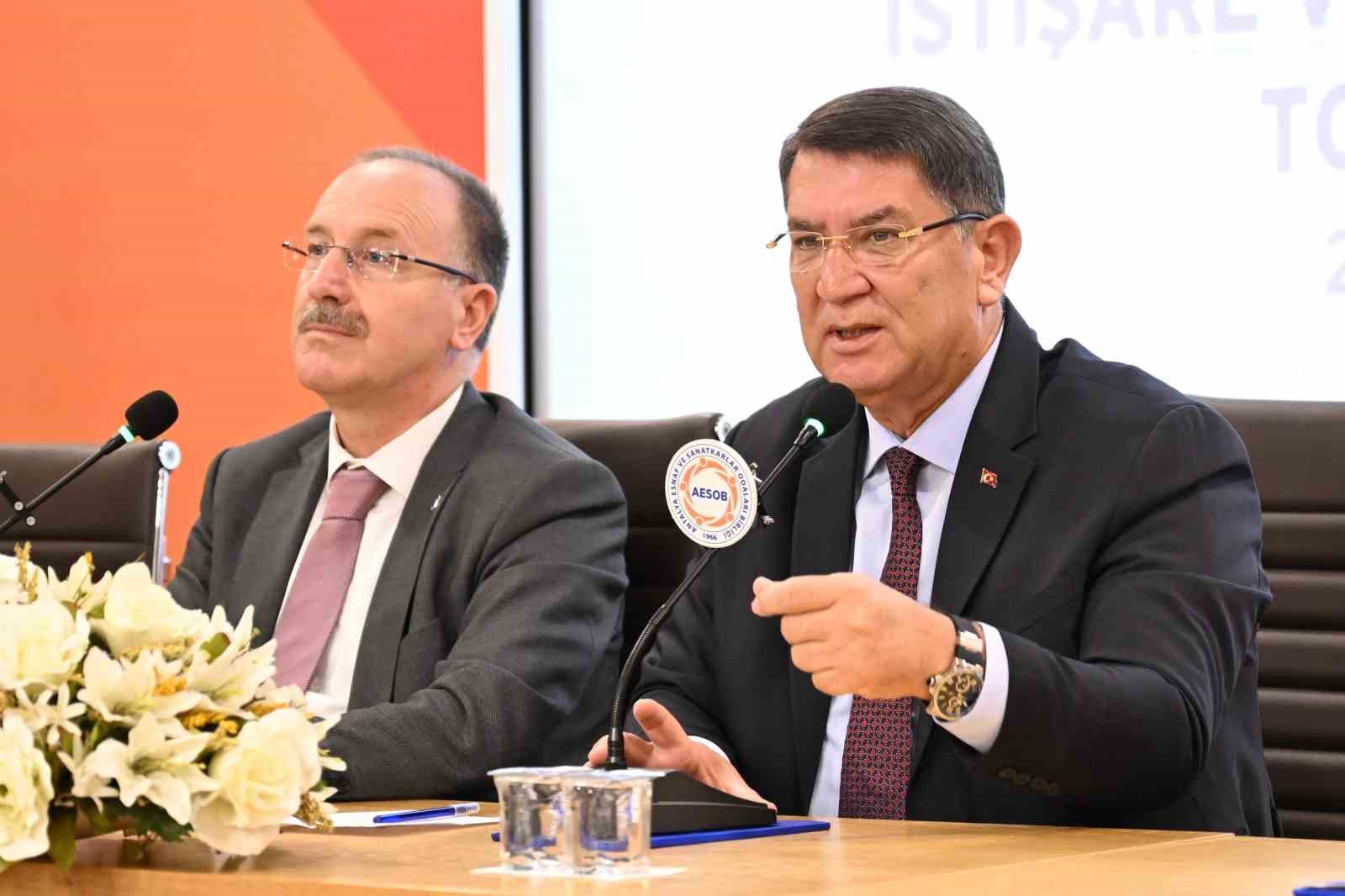 Adlıhan Dere: "Okul sıralarında oturan her çocuk bizim için kendi evladımız kadar kıymetlidir"