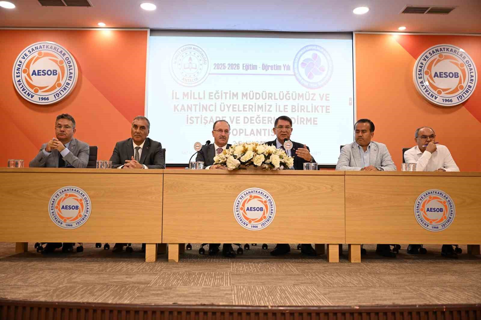 Adlıhan Dere: "Okul sıralarında oturan her çocuk bizim için kendi evladımız kadar kıymetlidir"