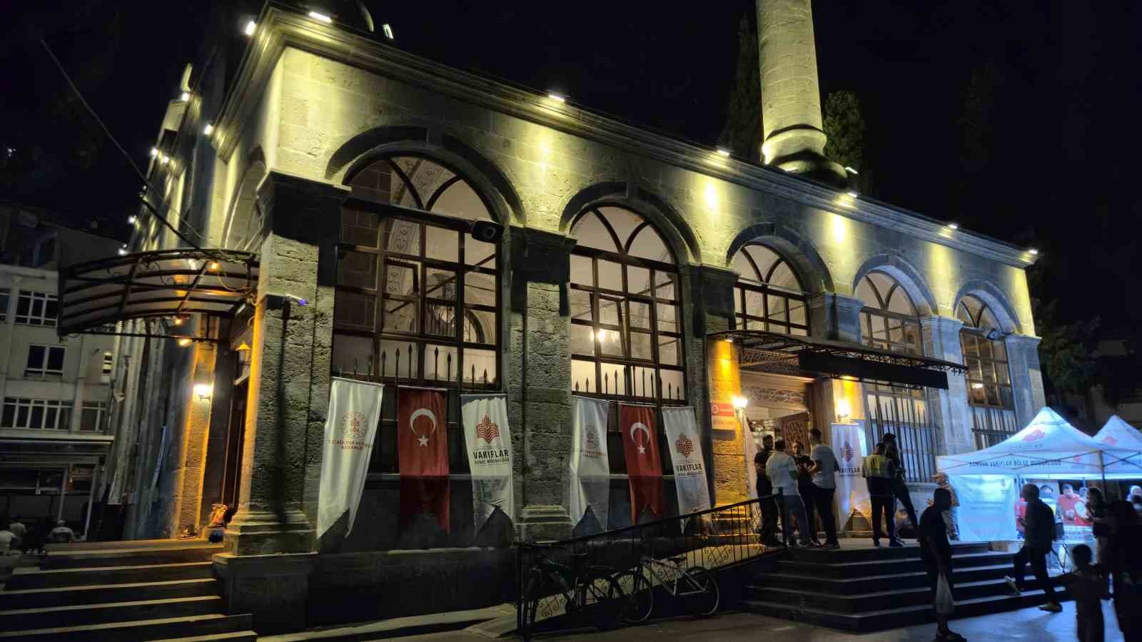 Samsun’da Mevlid Kandili idrak edildi