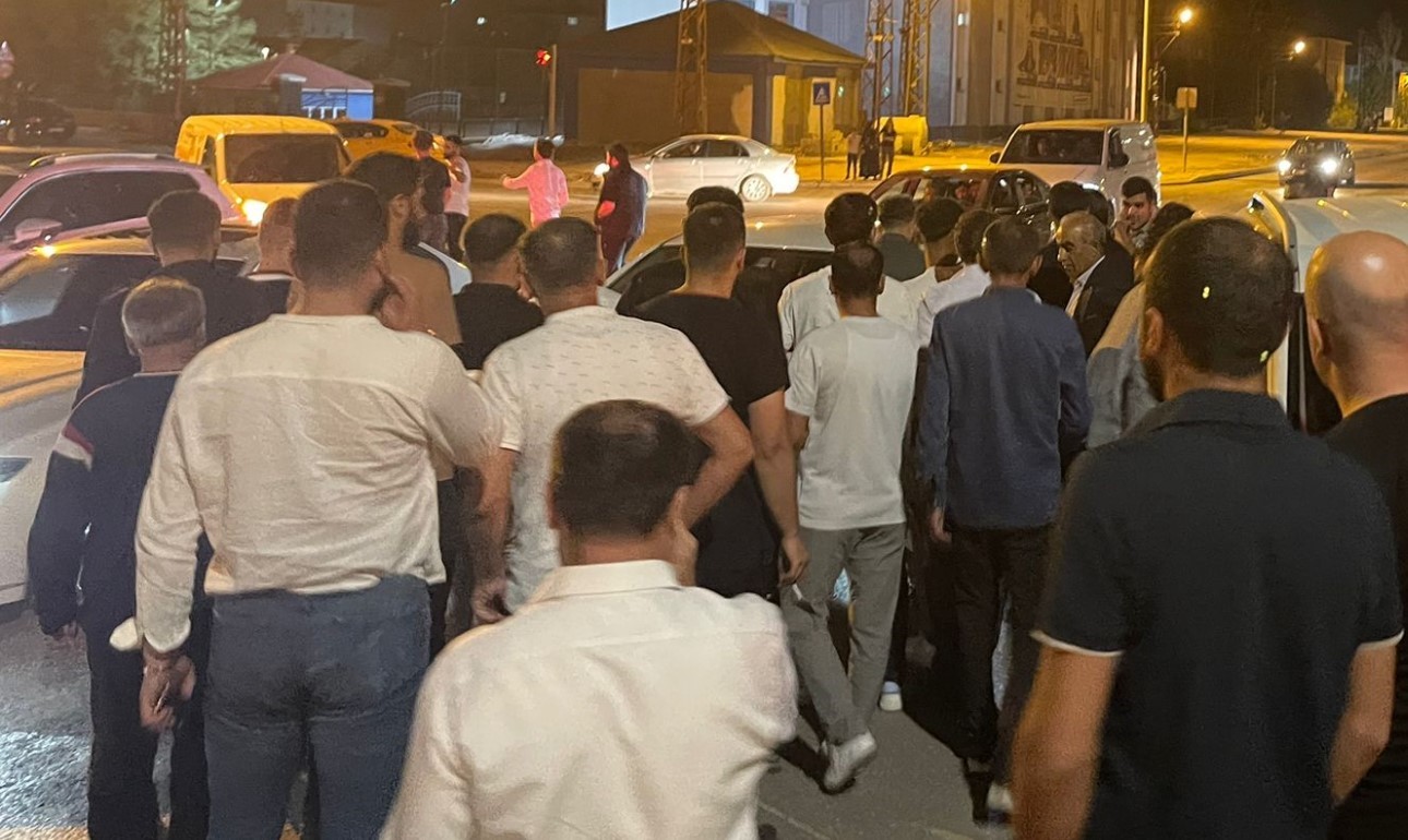 Y&uuml;ksekova&rsquo;da trafik kazası: 3 yaralı
