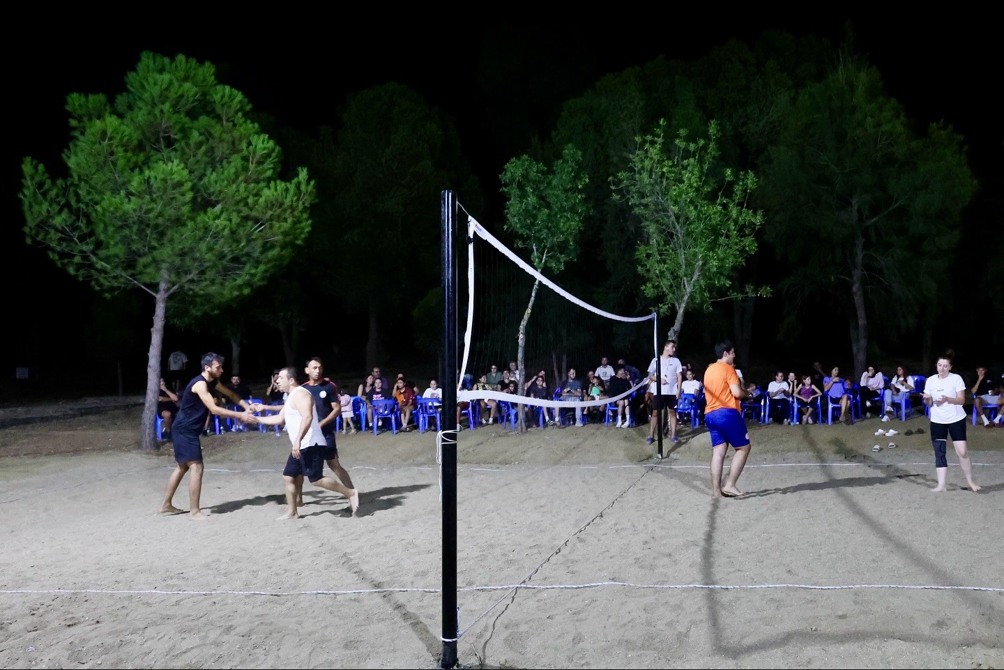 Çine’de sokak voleybolu turnuvası başladı