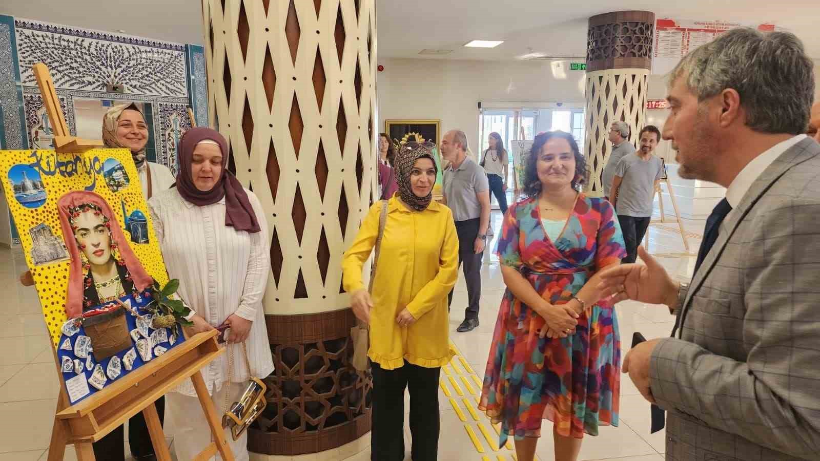 K&uuml;tahya MEM M&uuml;d&uuml;r&uuml; Yılmaz&rsquo;dan &ouml;ğretmen seminerlerine ziyaret
