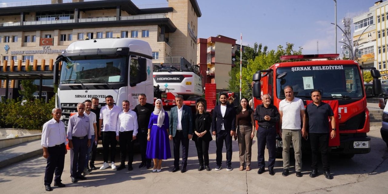 Şırnak Belediyesi filosuna 4 yeni araç ekledi
