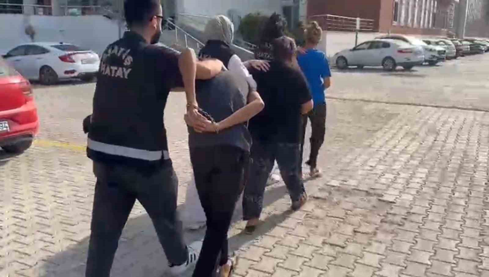 İstanbul’da hırsızlık suçundan aranan şahıslar Hatay’da yakalandı