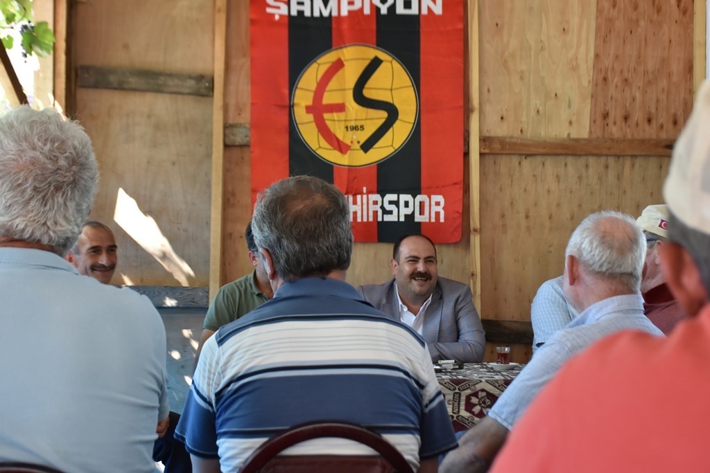 Başkan Hamamcı vatandaşlarla buluştu
