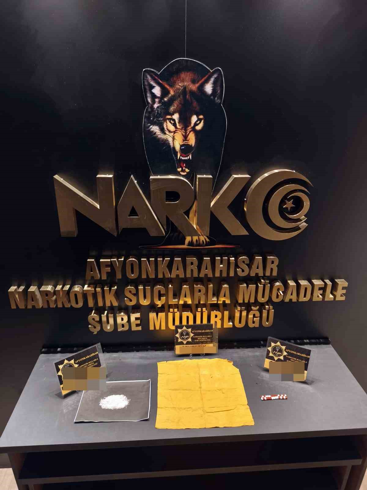 Uyuşturucu ile yakalanan 3 kişi tutuklandı