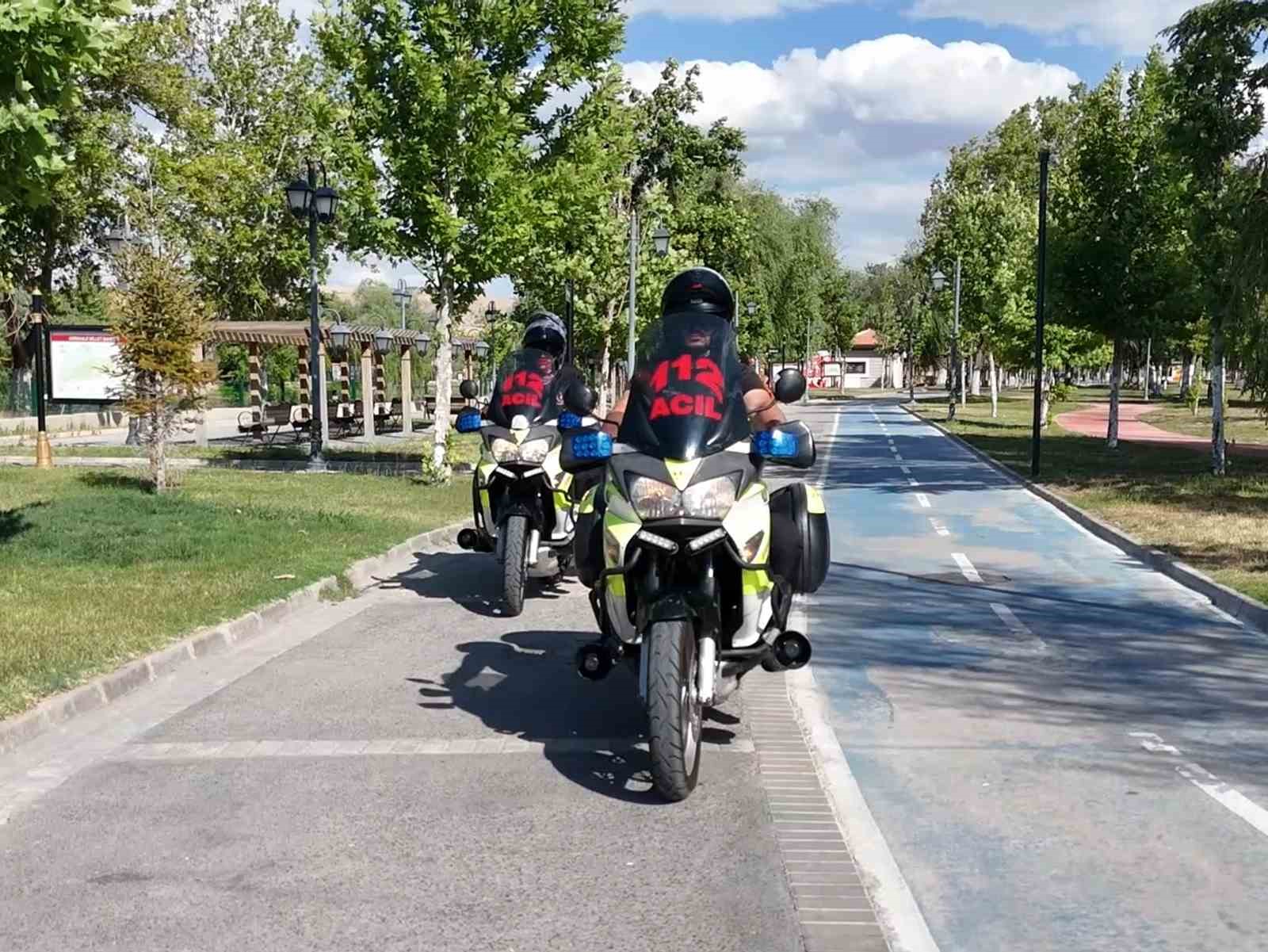 Kırıkkale’de 112 motosiklet ambulans ekipleri her an göreve hazır