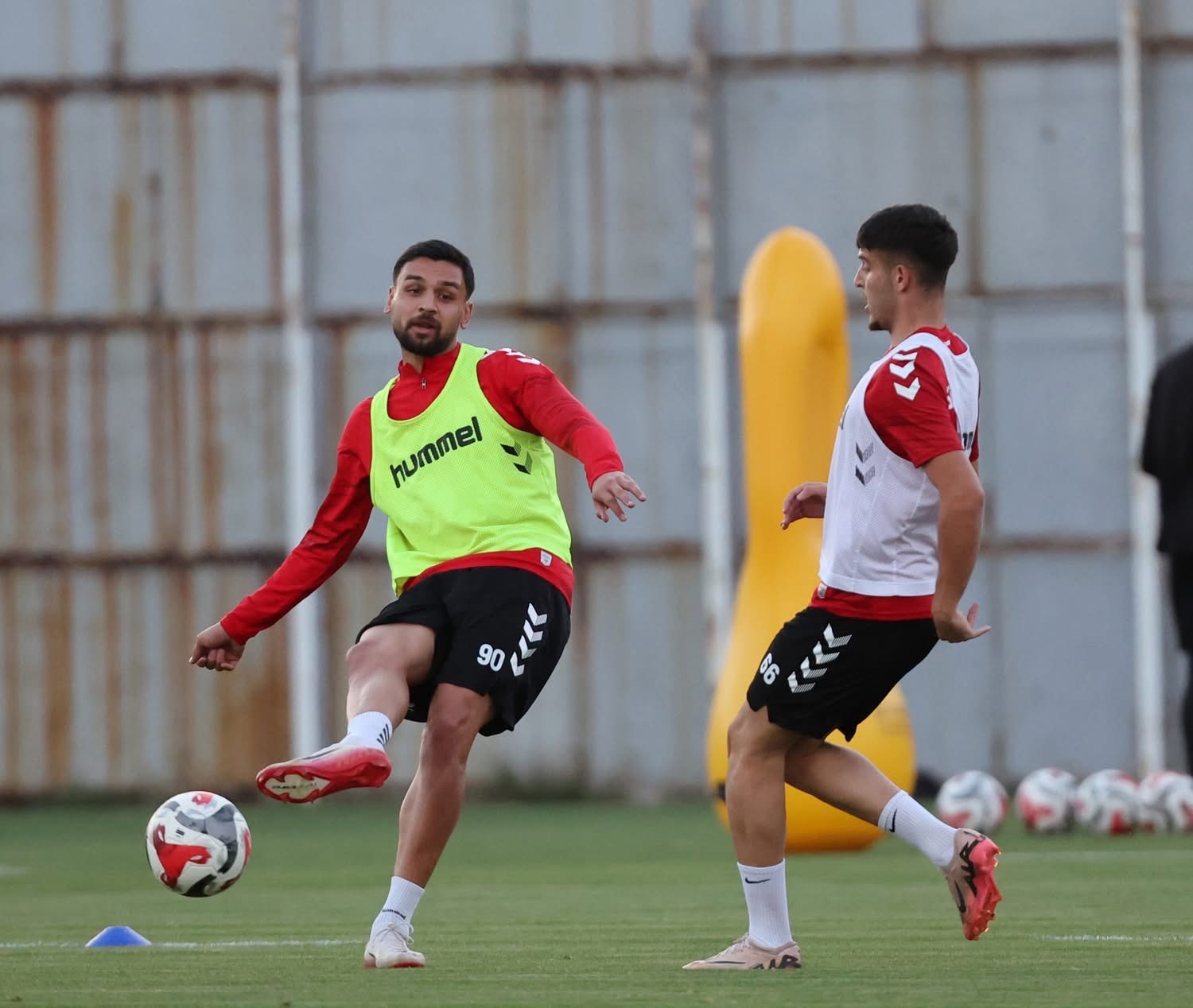 Sivasspor’da Sarıyer maçı hazırlıkları başladı