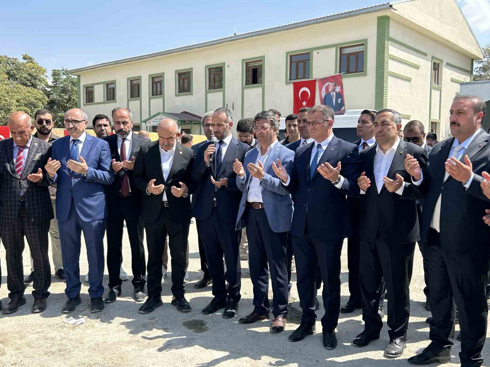 Van Valiliği binasının temeli atıldı