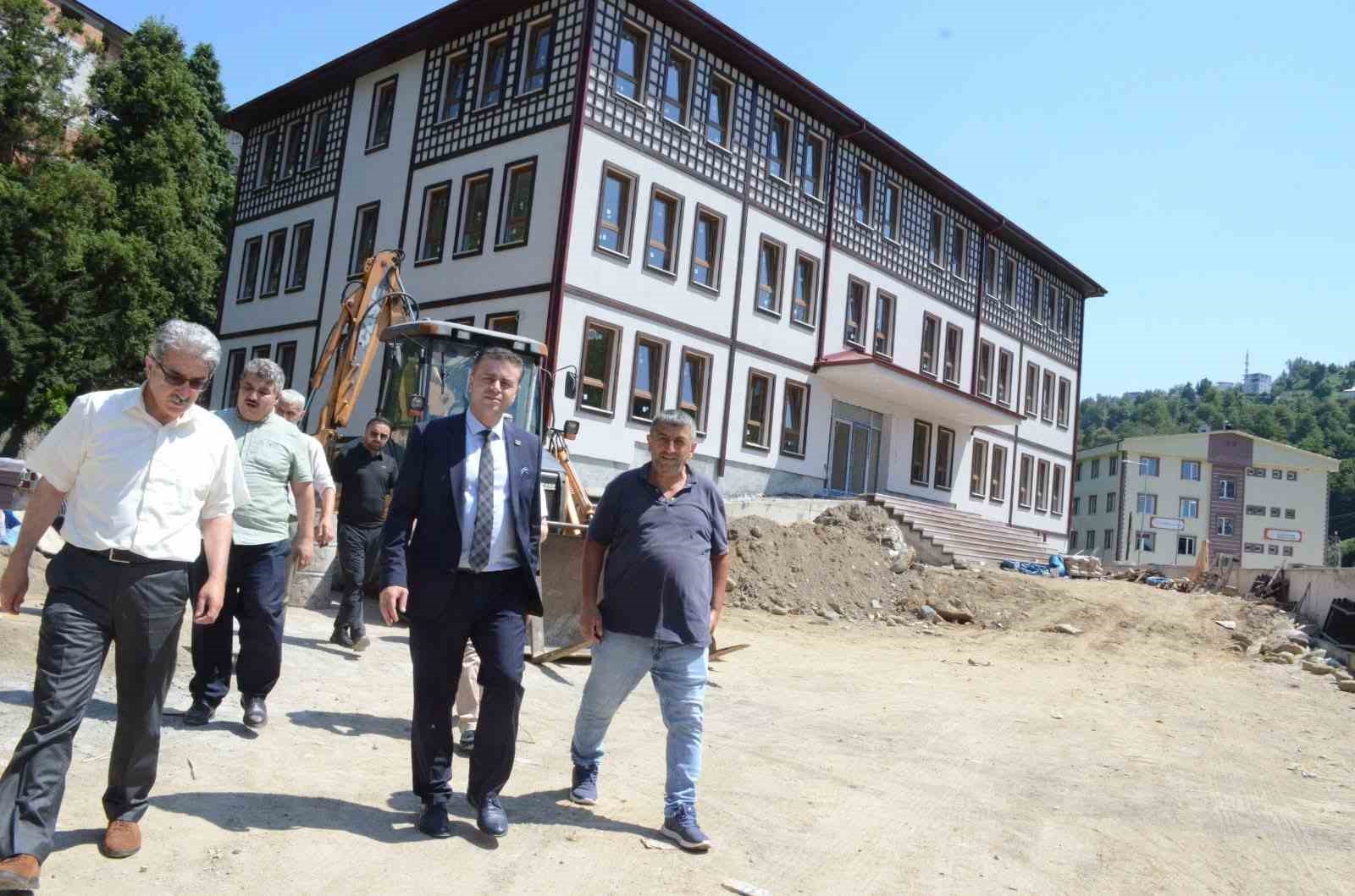 Rize’de okullar yeni eğitim öğretim dönemine hazır
