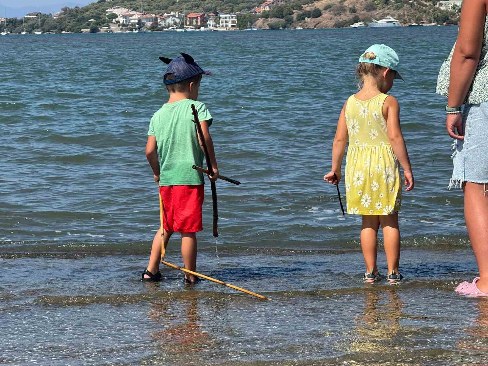 Fethiye&rsquo;de gelgit nedeniyle deniz suyu y&uuml;kseldi
