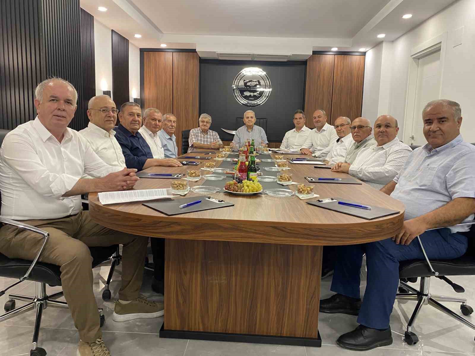 22. B&ouml;lge Manisa Esnaf Kefalet Kooperatifleri Birliği toplantısı Alaşehir&rsquo;de yapıldı
