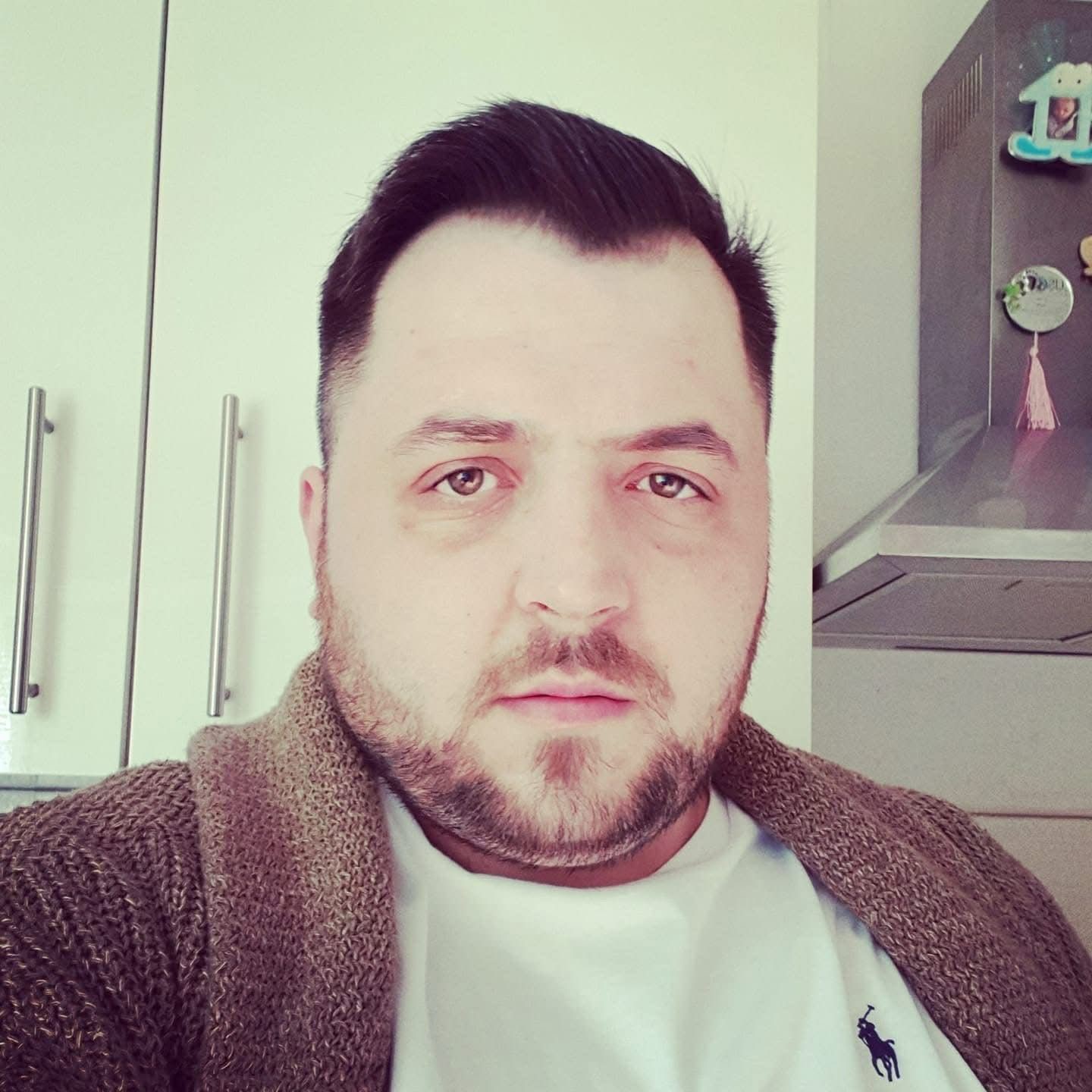 Kazada hayatını kaybeden gurbet&ccedil;i memleketinde toprağa verildi
