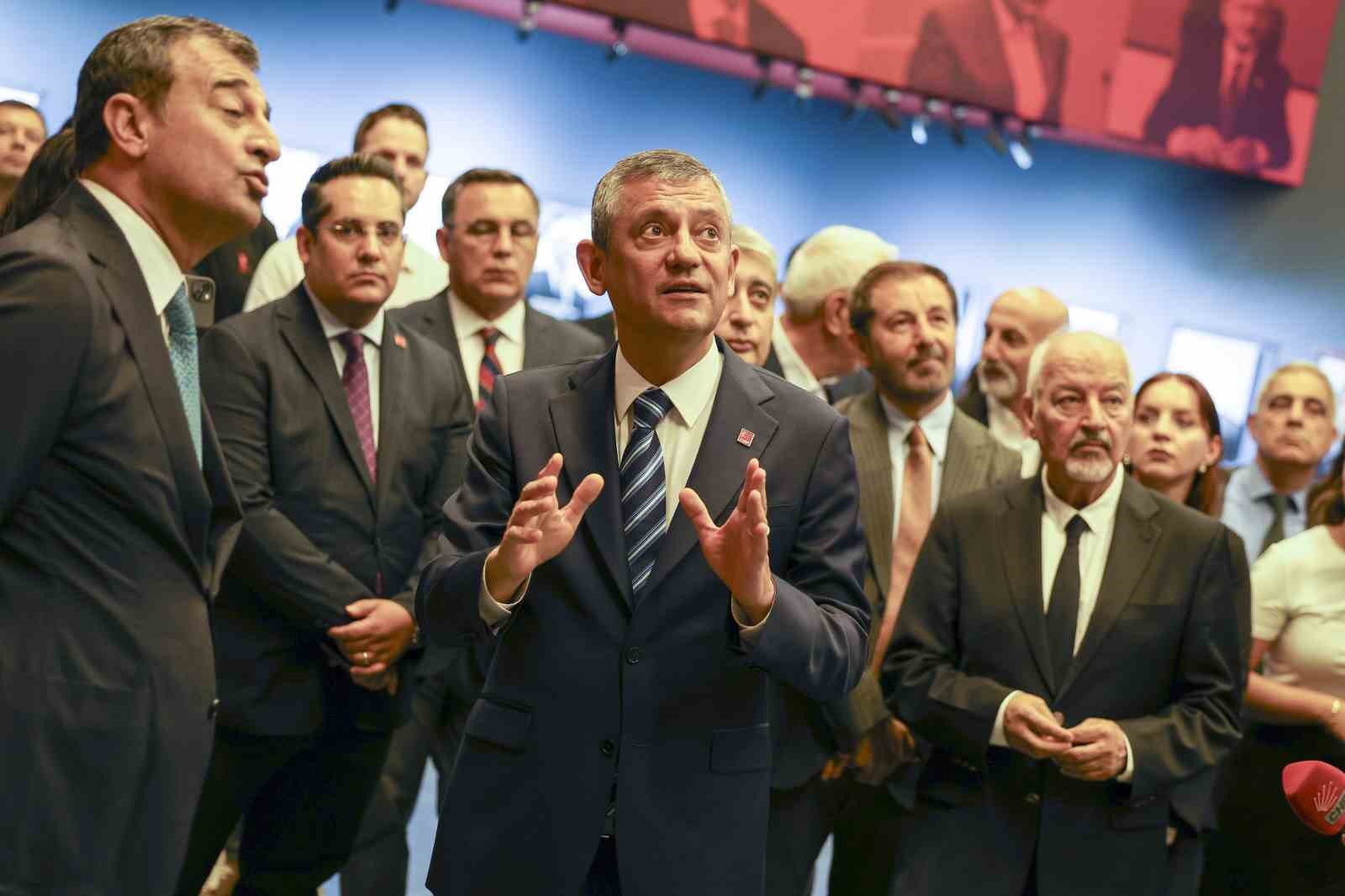 CHP Genel Başkanı Özel: "4- 9 Eylül tarihleri arası CHP’nin kuruluş haftası olarak kutlanacak"