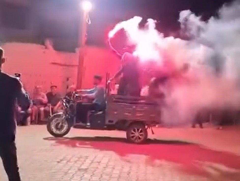 Magandalar düğünde tehlike saçtı
