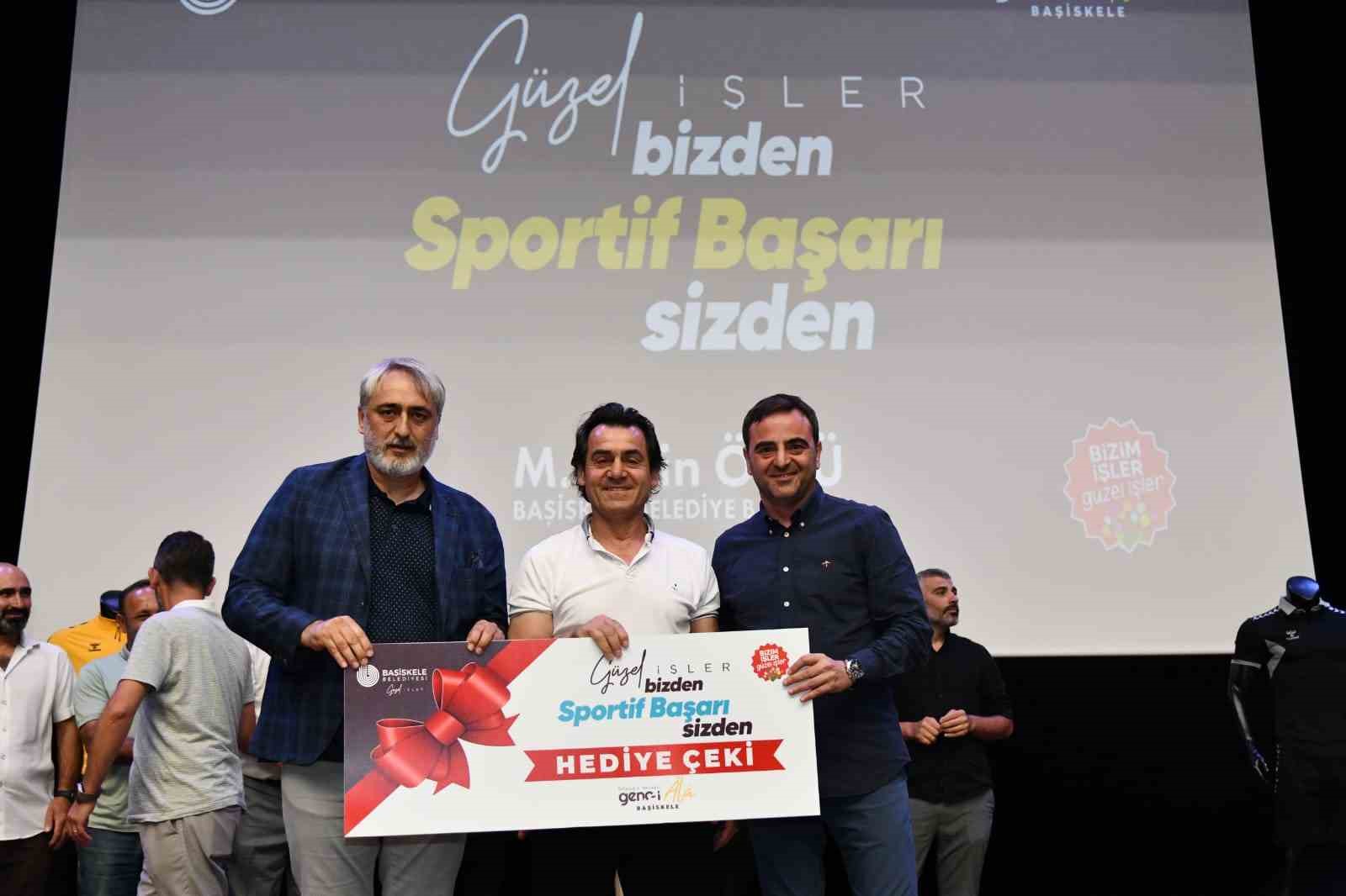 Başiskele&rsquo;de spor kul&uuml;plerine malzeme desteği
