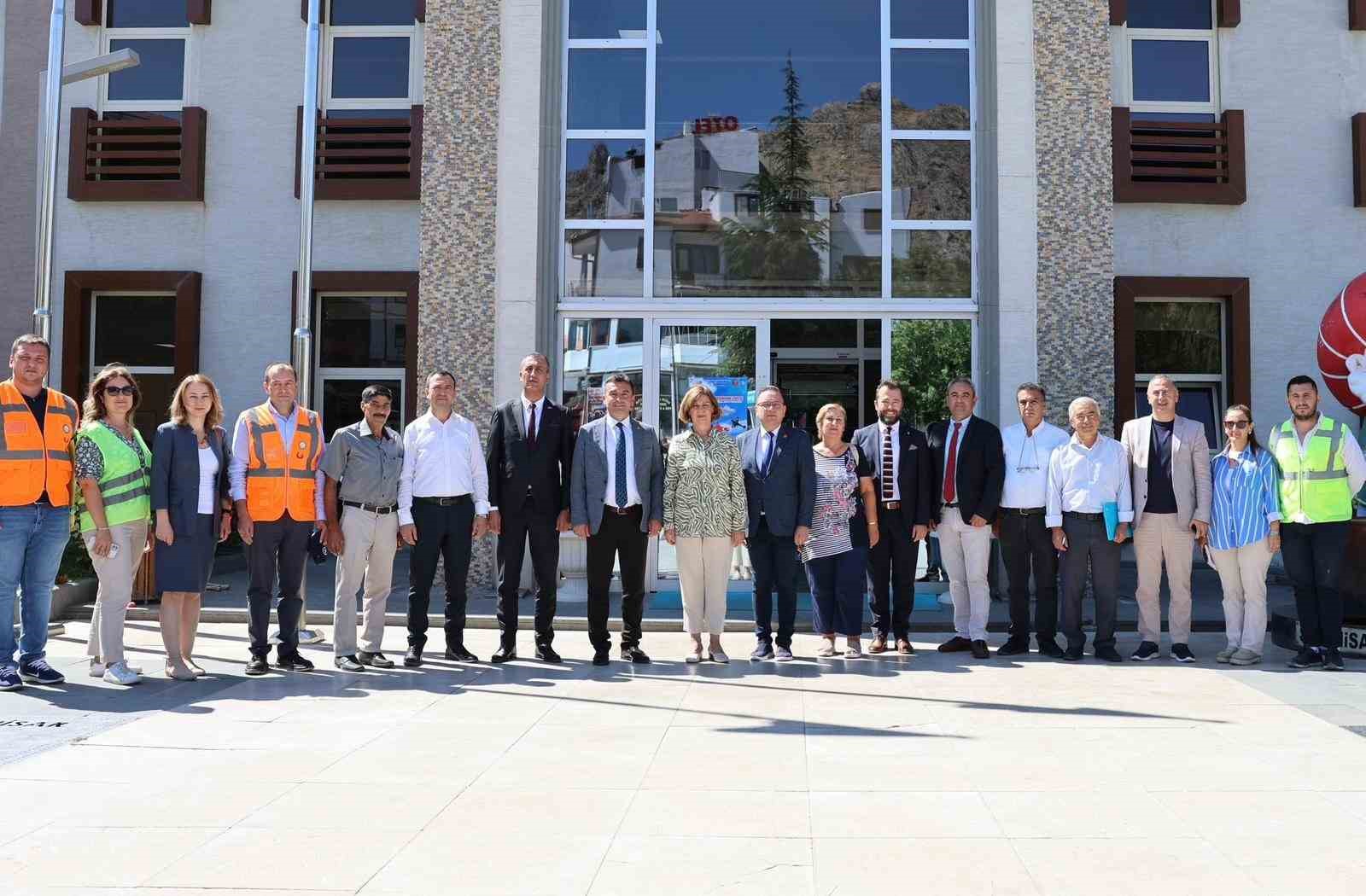 Kırsalda ulaşım kalitesi artıyor