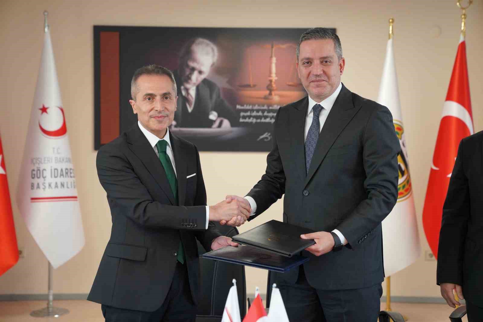 Göç İdaresi Başkanlığı ile Türkiye Barolar Birliği Arasında iş birliği protokolü imzalandı