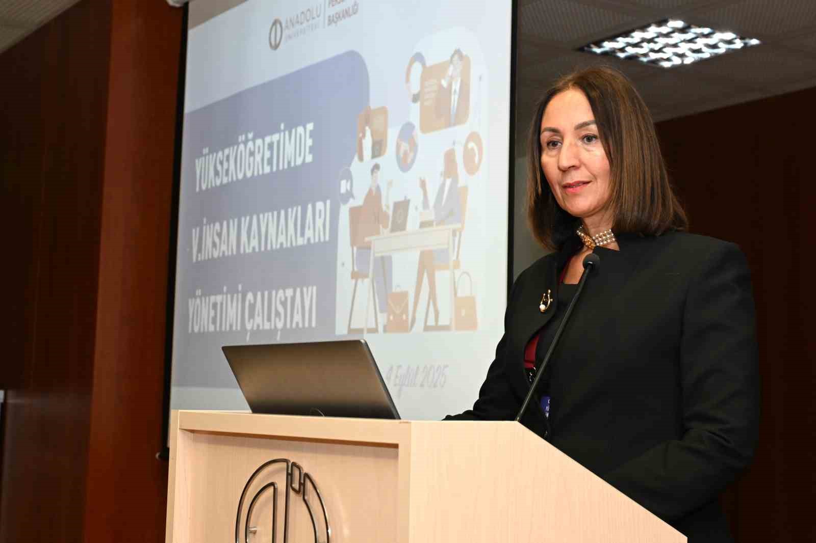 &rsquo;Y&uuml;ksek&ouml;ğretimde V. İnsan Kaynakları Y&ouml;netimi &Ccedil;alıştayı&rsquo; d&uuml;zenlendi
