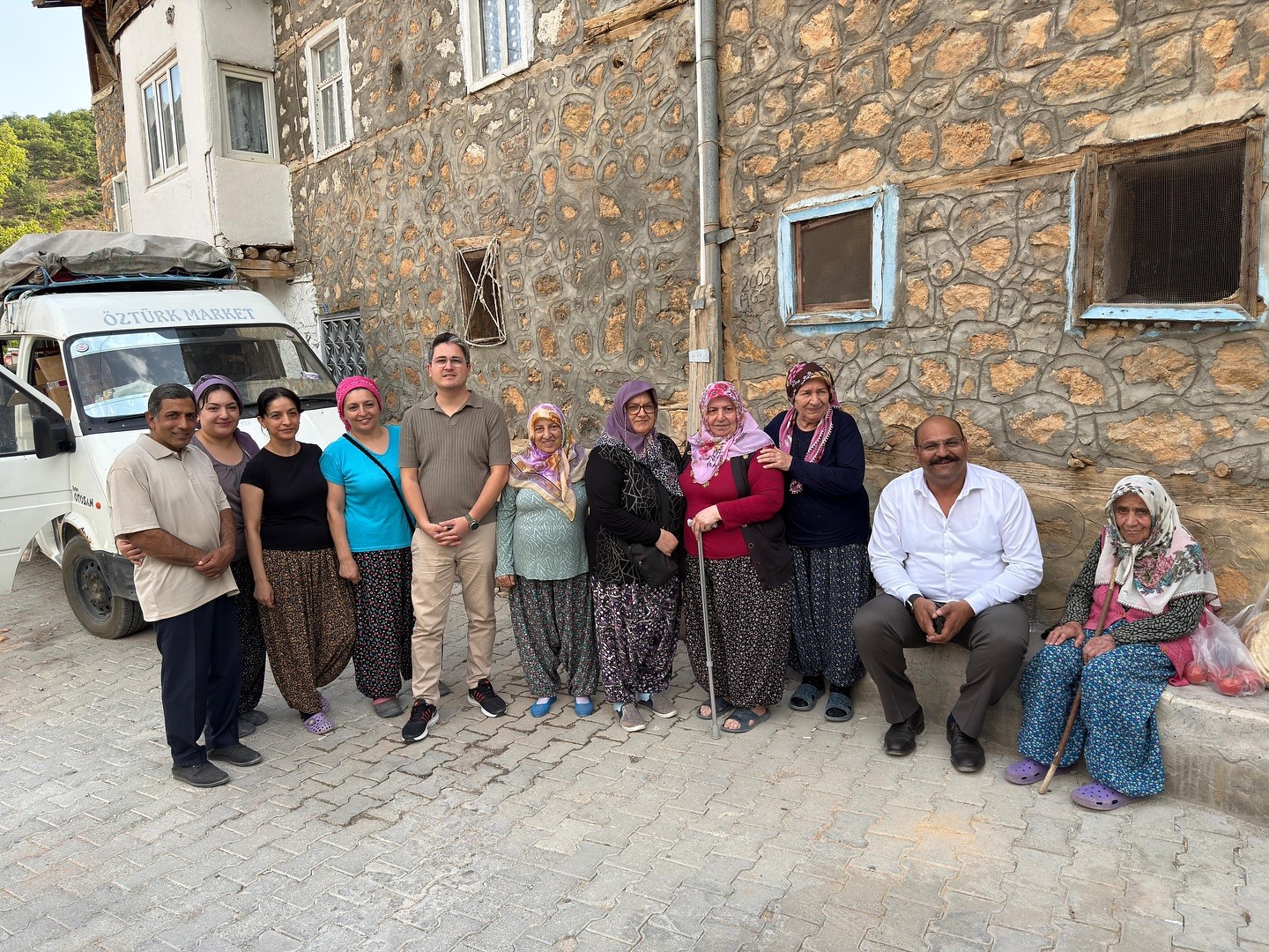 Kaymakam Arıkan, Armağan, Balkırı ve Yukarı Umutlu k&ouml;y&uuml;nde incelemelerde bulundu
